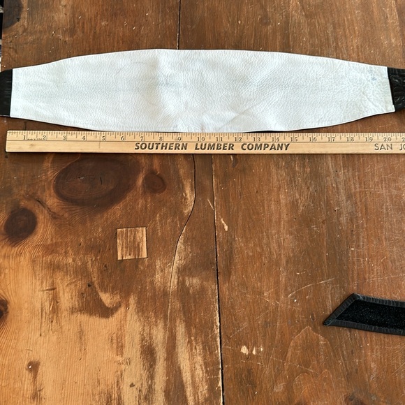 Arden B Leather Wrap Belt - Picture 6 of 7